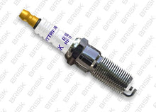 Load image into Gallery viewer, RR15YPP-1 Spark Plug

